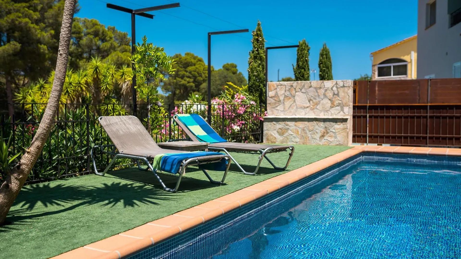 Villa Vuelta Пальс
